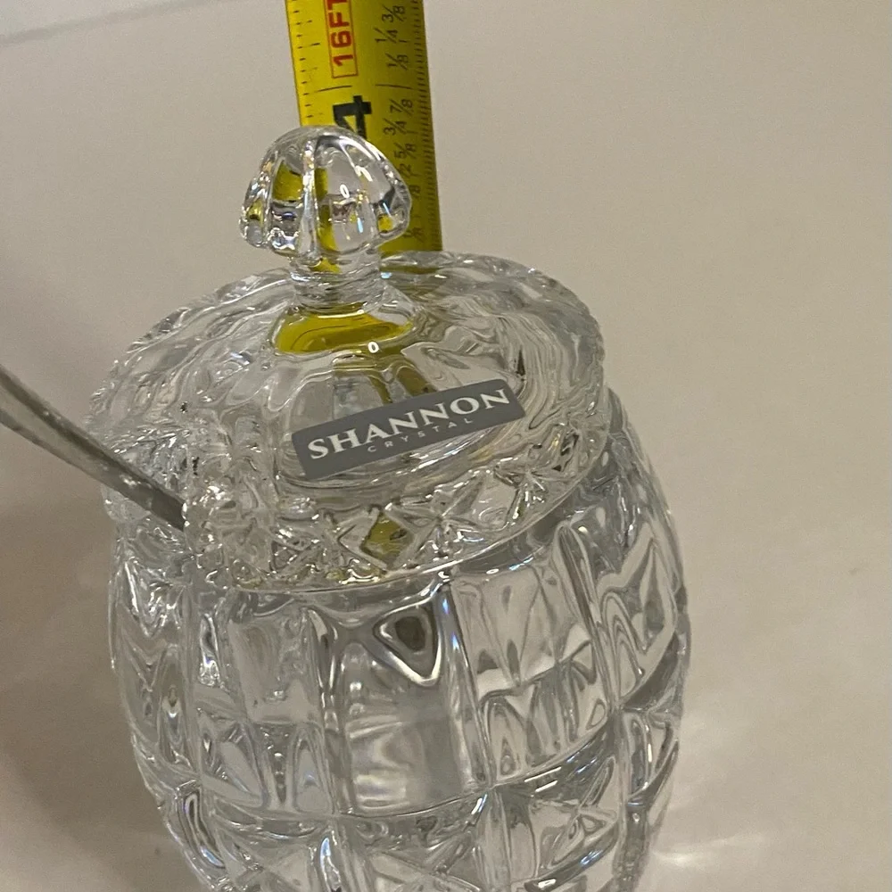 SHAN sophisticated crystal